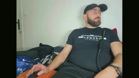 Snapshot of fethi2020 chatting on 02-01-25, 09:19 Le prence unconnu online show from 02-01-25, 09:19