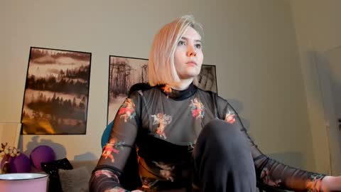 Rey online show from 01-26-25, 11:39