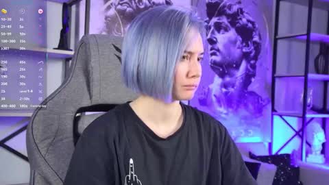 Rey online show from 12-16-25, 05:29