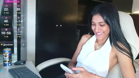 Snapshot of ffreyja_ chatting on 01-08-26, 05:26 Freyja online show from 01-08-26, 05:26