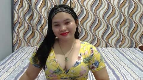 Snapshot of fhwilloughbyxx chatting on 03-29-26, 06:46 fhwilloughbyxx online show from 03-29-26, 06:46