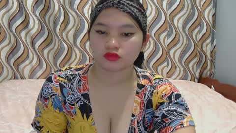 Snapshot of fhwilloughbyxx chatting on 04-01-26, 01:41 fhwilloughbyxx online show from 04-01-26, 01:41