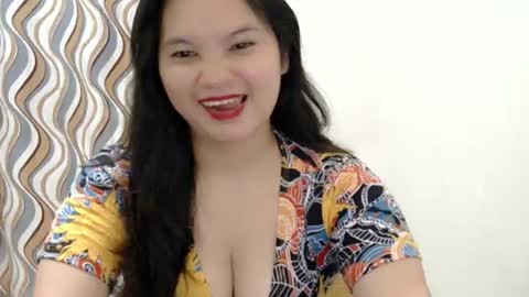 fhwilloughbyxx online show from 06-09-26, 06:19