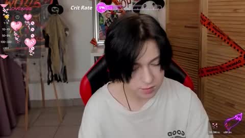 Snapshot of fiamoory chatting on 10-29-25, 01:30 fiamoory online show from 10-29-25, 01:30