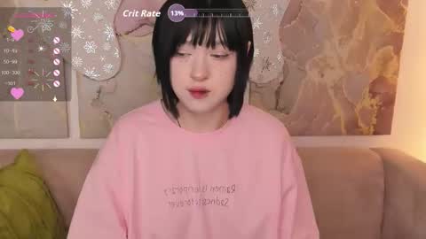 Snapshot of fiamoory chatting on 12-15-25, 01:10 fiamoory online show from 12-15-25, 01:10