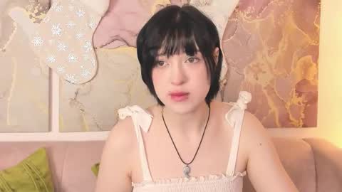 Snapshot of fiamoory chatting on 12-19-25, 01:23 fiamoory online show from 12-19-25, 01:23