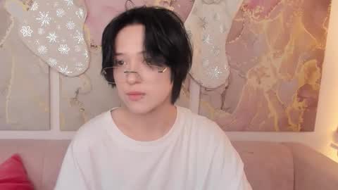 Snapshot of fiamoory chatting on 01-06-26, 08:29 fiamoory online show from 01-06-26, 08:29