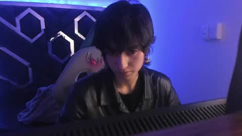   online show from 02-17-25, 11:44