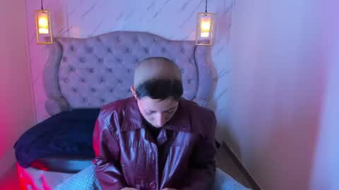   online show from 06-13-26, 08:07