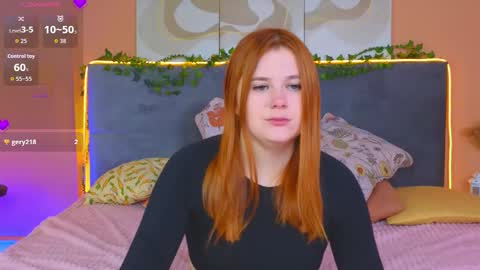 Mabel online show from 10-15-25, 04:23