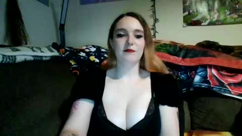 Fiery Red Head online show from 10-13-25, 02:44