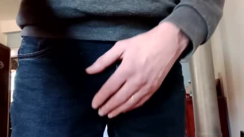 Snapshot of fifi010203 chatting on 01-12-25, 09:40 fifi010203 online show from 01-12-25, 09:40