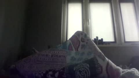 filipek757 online show from 10-16-25, 06:36