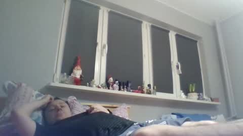 filipek757 online show from 12-21-25, 09:55