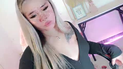  Angela  DONT FORGET TO FOLLOW AND GIVE ME APPRECIATION online show from 07-24-26, 05:55