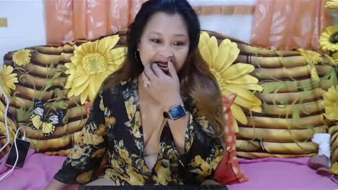 Snapshot of filipinasweetheart chatting on 01-05-25, 07:17 Yhen online show from 01-05-25, 07:17