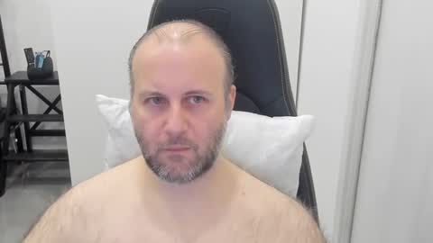 filippo12356 online show from 02-12-26, 01:44