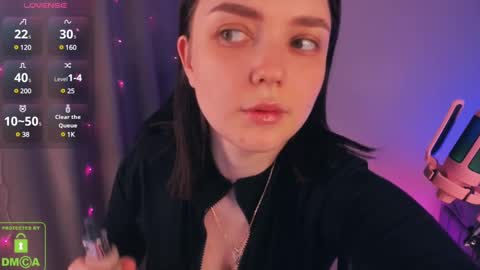 Snapshot of filister666 chatting on 03-03-25, 03:52 LEEN online show from 03-03-25, 03:52