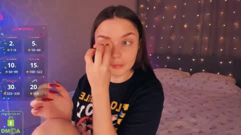 Snapshot of filister666 chatting on 11-10-25, 01:59 LEEN online show from 11-10-25, 01:59