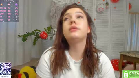 Snapshot of final_fantase chatting on 02-14-25, 04:15 Kira gift fo joining the fan club -- personal telegram hot photo online show from 02-14-25, 04:15