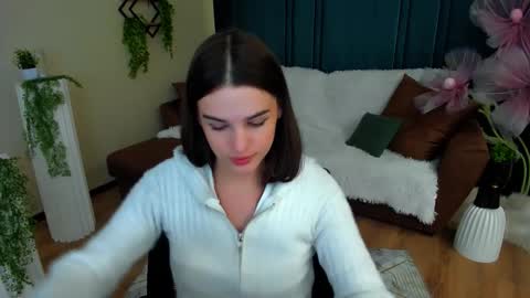 Snapshot of finalaccord chatting on 02-05-26, 10:20 Amanda online show from 02-05-26, 10:20