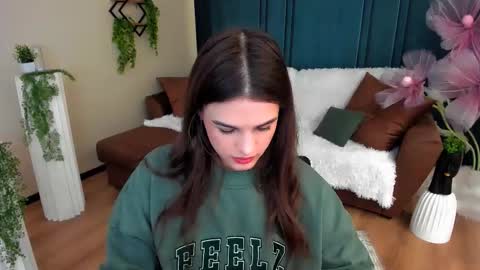 Snapshot of finalaccord chatting on 02-13-26, 10:22 Amanda online show from 02-13-26, 10:22