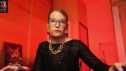 Lady online show from 03-19-26, 04:44