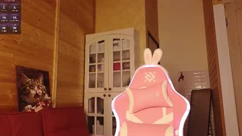 Lady online show from 06-19-26, 10:41