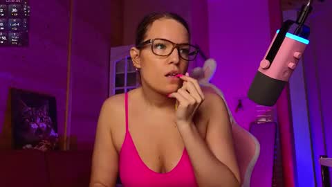 Lady online show from 07-08-26, 06:01
