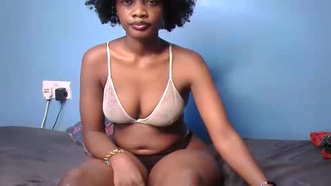 Snapshot of fine_ass24 chatting on 05-23-26, 07:29 fine_ass24 online show from 05-23-26, 07:29