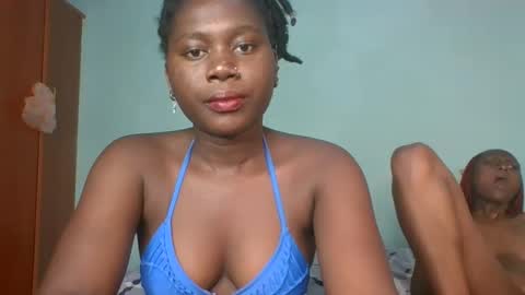 Snapshot of fine_melanie chatting on 02-16-25, 06:10 melanie online show from 02-16-25, 06:10