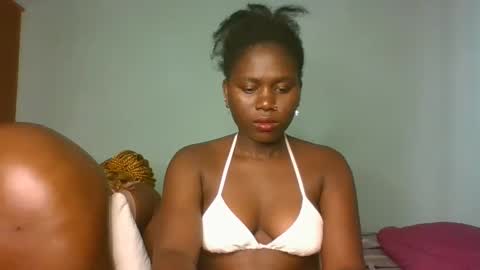 Snapshot of fine_melanie chatting on 02-18-25, 05:42 melanie online show from 02-18-25, 05:42