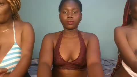 Snapshot of fine_melanie chatting on 02-18-25, 07:09 melanie online show from 02-18-25, 07:09