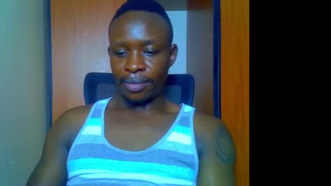 Snapshot of fineebony chatting on 06-13-26, 04:49 HOT AND SWEET online show from 06-13-26, 04:49