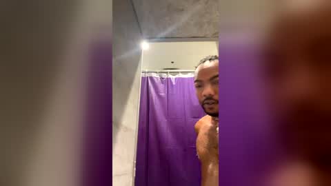 Snapshot of finessegod26 chatting on 06-20-26, 10:18 finessegod26 online show from 06-20-26, 10:18