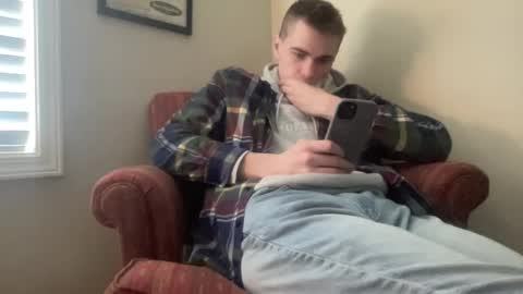 Snapshot of finnabun33 chatting on 12-04-24, 07:23 Jake I am Bicurious online show from 12-04-24, 07:23