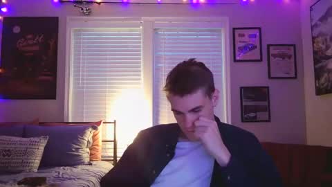 Snapshot of finnabun33 chatting on 03-11-25, 11:37 Jake I am Bicurious online show from 03-11-25, 11:37