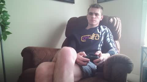 Snapshot of finnabun33 chatting on 09-19-25, 04:51 Jake I am Bicurious online show from 09-19-25, 04:51