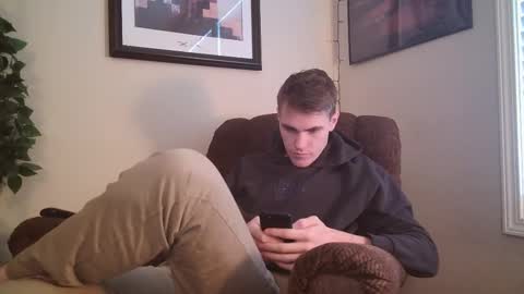 Snapshot of finnabun33 chatting on 11-18-25, 08:46 Jake I am Bicurious online show from 11-18-25, 08:46