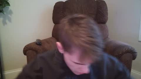 Snapshot of finnabun33 chatting on 11-25-25, 07:03 Jake I am Bicurious online show from 11-25-25, 07:03