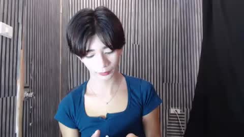 fiona908995 online show from 11-22-25, 10:36