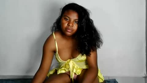 Snapshot of fiona_00 chatting on 06-05-26, 02:23 fiona_00 online show from 06-05-26, 02:23