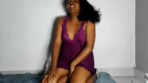Snapshot of fiona_00 chatting on 06-07-26, 02:59 fiona_00 online show from 06-07-26, 02:59