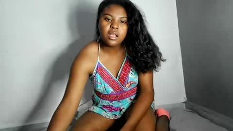 fiona_00 online show from 06-13-26, 06:55