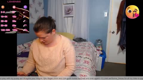 Snapshot of fionna_fineas chatting on 02-25-26, 03:32 Fionna online show from 02-25-26, 03:32