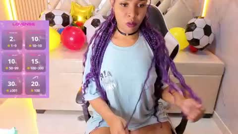 Online 800 to 1400 online show from 06-19-26, 03:00
