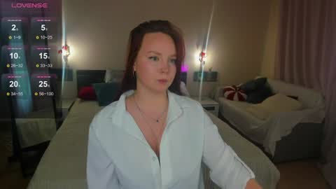 Snapshot of fire_emily chatting on 06-23-26, 01:03 fire_emily online show from 06-23-26, 01:03