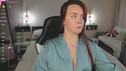 Snapshot of fire_emily chatting on 07-02-26, 01:05 fire_emily online show from 07-02-26, 01:05