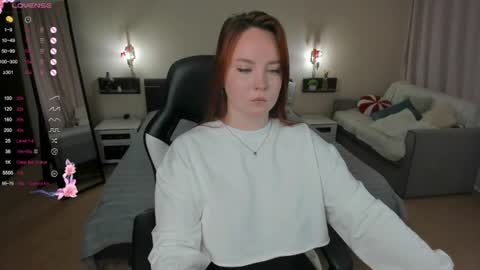 Snapshot of fire_emily chatting on 07-26-26, 01:14 fire_emily online show from 07-26-26, 01:14