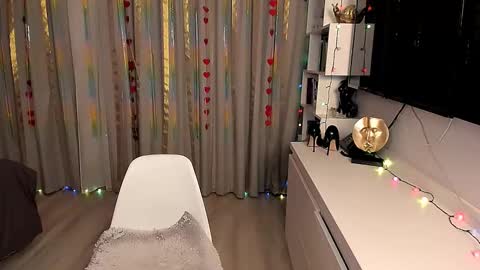 FireFox online show from 02-21-25, 11:32